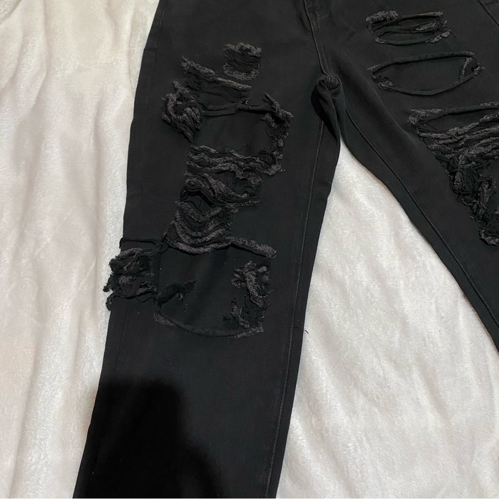 SOLD ❌ Shein Jeans - Picture 4 of 6